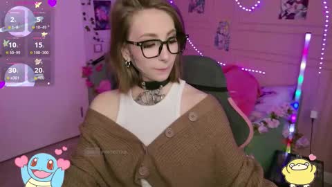 Snapshot of sweetjinks chatting on November 14, 4:00 am . Felin . online show from November 14, 4:00 am