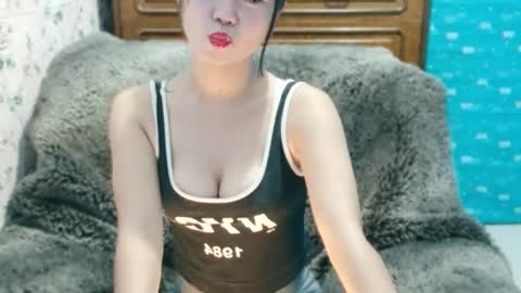 jona online show from November 7, 1:22 pm