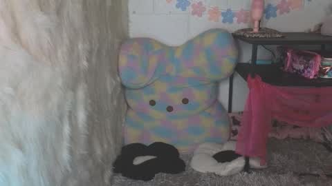 Sweet Laumina online show from October 3, 6:32 am