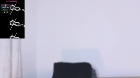 Snapshot of sweetletty_ chatting on December 18, 11:34 am Letty la traga semen lol online show from December 18, 11:34 am