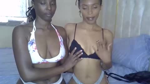 Snapshot of sweetlily_30 chatting on November 16, 9:59 am sweetlily_30 online show from November 16, 9:59 am