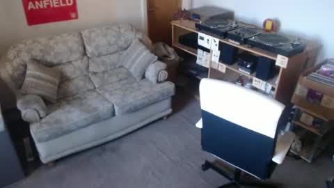 Snapshot of sweetlouise69 chatting on February 28, 11:14 am sweetlouise69 online show from February 28, 11:14 am