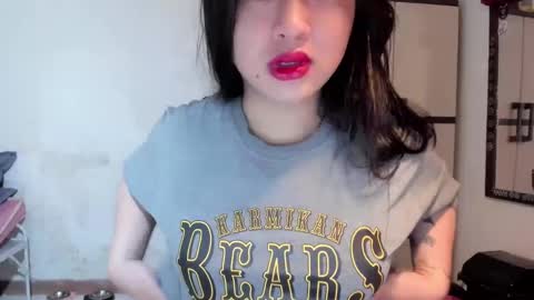 Snapshot of sweetlovepinay04 chatting on January 5, 7:17 am Zoe online show from January 5, 7:17 am