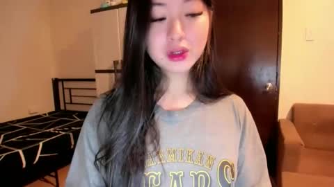 Snapshot of sweetlovepinay04 chatting on September 19, 2:29 pm Zoe online show from September 19, 2:29 pm