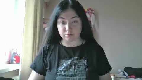 Snapshot of sweetmarylove chatting on January 15, 8:51 am sweetmarylove online show from January 15, 8:51 am