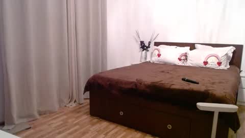 sweetmaya online show from February 4, 7:00 pm