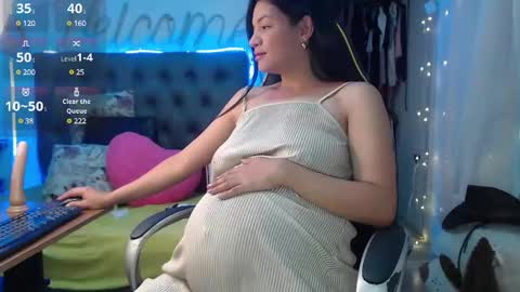 Sweetmom12 online show from January 23, 2:12 am