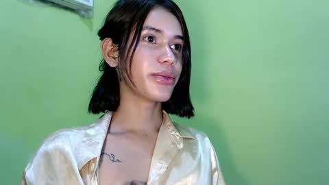 Erica   online show from October 30, 6:52 pm