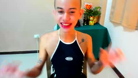 Erica   online show from November 20, 9:03 pm