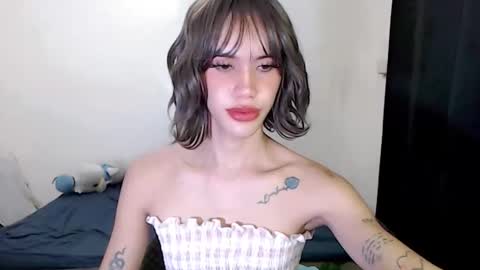 Erica   online show from November 27, 8:49 am