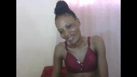 Snapshot of sweetpetite254 chatting on September 27, 7:46 am ESTHER online show from September 27, 7:46 am