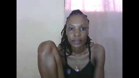Snapshot of sweetpetite254 chatting on October 6, 7:17 am ESTHER online show from October 6, 7:17 am