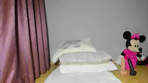 Snapshot of sweetpussymilf02 chatting on September 9, 11:32 am Anne online show from September 9, 11:32 am