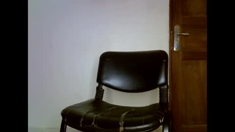 sweetrenne online show from February 13, 11:37 pm