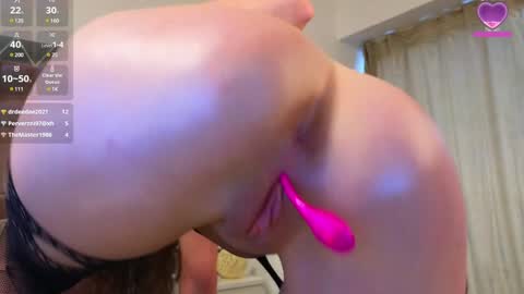 SweetScribe online show from February 5, 9:25 am