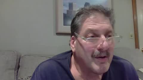 sweetbrowneyes623 online show from January 1, 9:52 pm