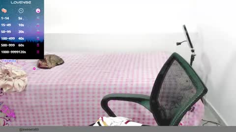 lili online show from March 6, 7:32 pm