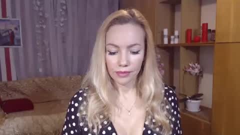 Sweety friend online show from December 1, 8:31 pm