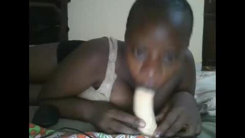 sweetyass25 online show from October 18, 5:35 pm