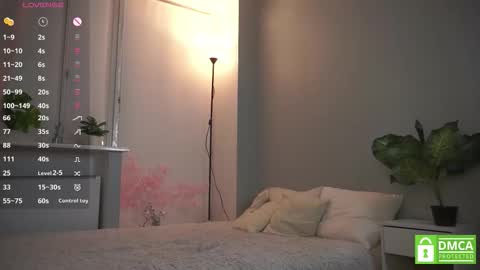 Astrid online show from September 12, 7:03 pm