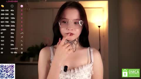 Astrid online show from November 21, 6:06 pm