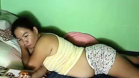 Sweetyummygirl online show from February 17, 8:47 pm