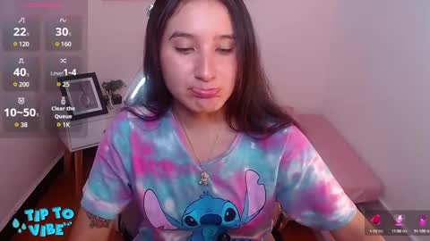 Catalina online show from February 10, 7:49 pm