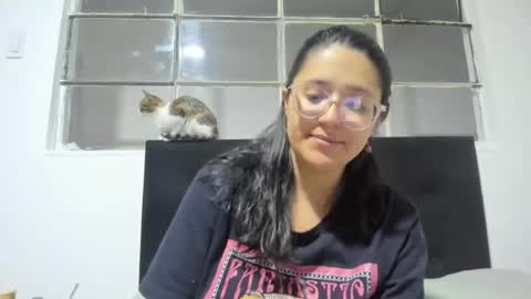 sweetyypeach online show from January 31, 3:20 am