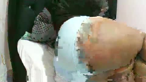 Snapshot of swtsdivas chatting on January 28, 5:56 pm swtsdivas online show from January 28, 5:56 pm