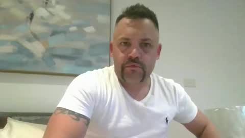 sxylegsturnmeon online show from March 8, 8:00 am