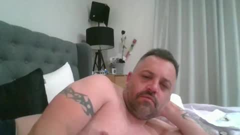 sxylegsturnmeon online show from December 4, 5:54 pm