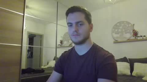 Snapshot of syl092 chatting on December 6, 4:17 pm syl092 online show from December 6, 4:17 pm