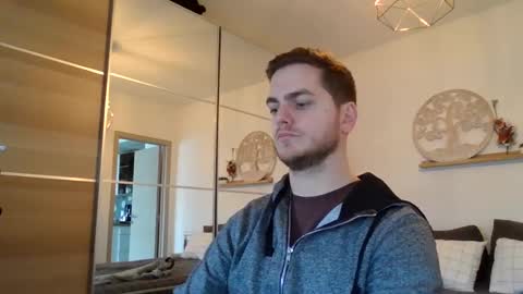 Snapshot of syl092 chatting on January 11, 2:36 pm syl092 online show from January 11, 2:36 pm