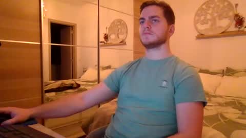 Snapshot of syl092 chatting on January 16, 4:28 pm syl092 online show from January 16, 4:28 pm