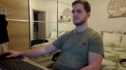 Snapshot of syl092 chatting on January 23, 5:52 pm syl092 online show from January 23, 5:52 pm