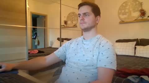 Snapshot of syl092 chatting on January 30, 4:34 pm syl092 online show from January 30, 4:34 pm