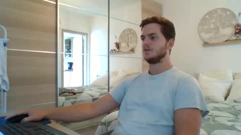 Snapshot of syl092 chatting on September 14, 12:04 pm syl092 online show from September 14, 12:04 pm