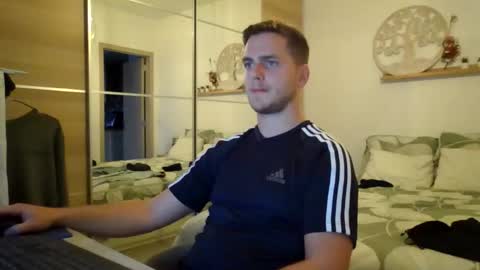 Snapshot of syl092 chatting on September 24, 5:38 pm syl092 online show from September 24, 5:38 pm