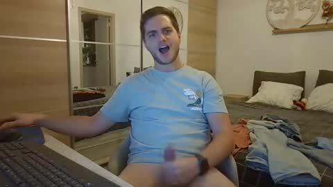 Snapshot of syl092 chatting on November 4, 5:23 pm syl092 online show from November 4, 5:23 pm