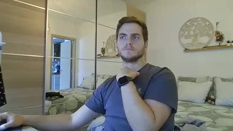 Snapshot of syl092 chatting on November 10, 2:05 pm syl092 online show from November 10, 2:05 pm