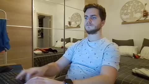 Snapshot of syl092 chatting on November 25, 4:40 pm syl092 online show from November 25, 4:40 pm