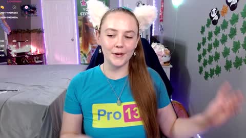 Snapshot of syndica chatting on September 14, 12:32 am Jennah online show from September 14, 12:32 am