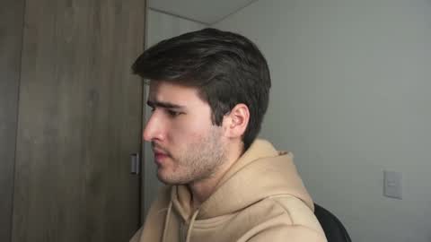 t0ny_wylie online show from February 3, 10:32 pm