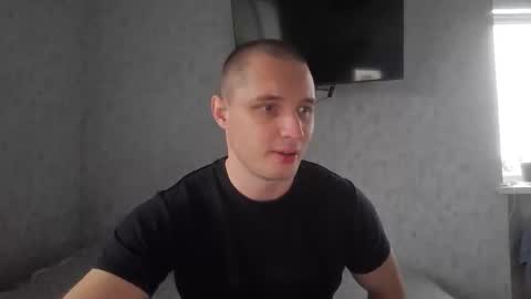 Snapshot of t30t chatting on October 21, 5:41 am Den online show from October 21, 5:41 am