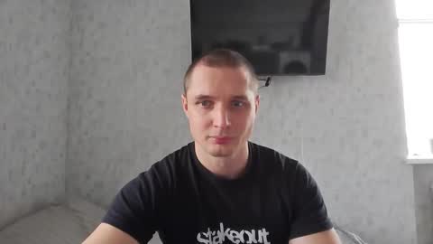 Snapshot of t30t chatting on November 3, 7:31 am Den online show from November 3, 7:31 am