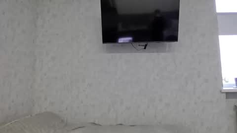 Snapshot of t30t chatting on November 6, 6:58 am Den online show from November 6, 6:58 am