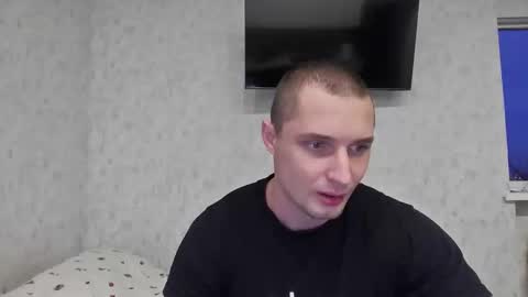 Snapshot of t30t chatting on November 25, 2:17 pm Den online show from November 25, 2:17 pm