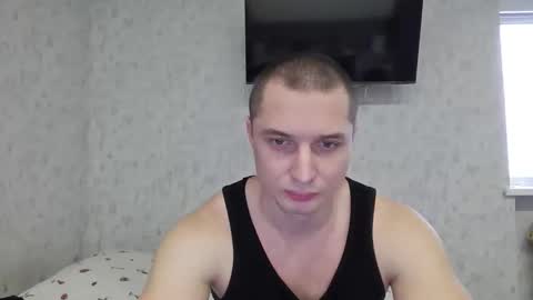 Snapshot of t30t chatting on November 27, 6:04 am Den online show from November 27, 6:04 am