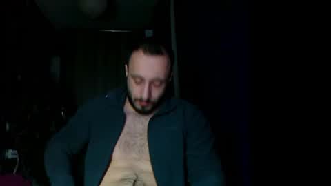 Huracane online show from February 25, 6:20 pm