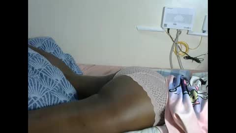 Tray online show from October 19, 1:56 pm